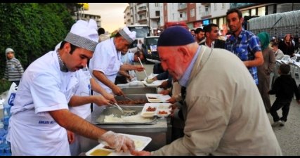 Ankara da İlk Halk İftarı Akyurt'ta