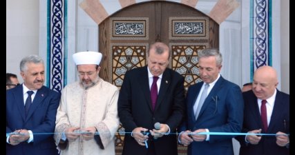 Esenboğa ya Yıldırım Beyazıt Cami açıldı